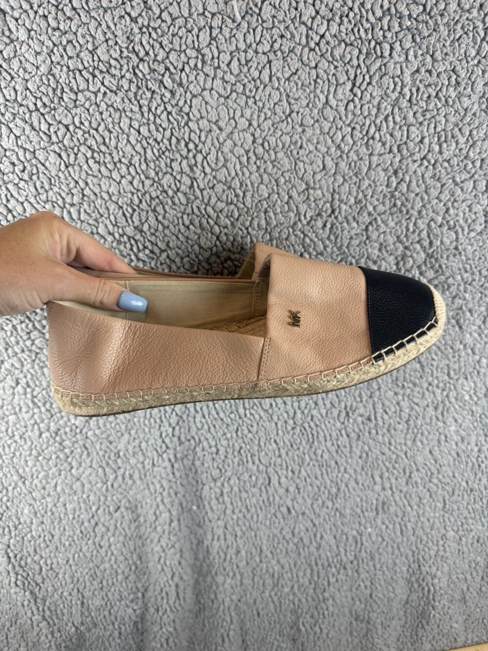 New Michael Kors Kendrick Slip On colorblock MK leather Espadrille Oyster flats
